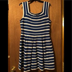 NWOT Max Studio Blue & Cream Dress!